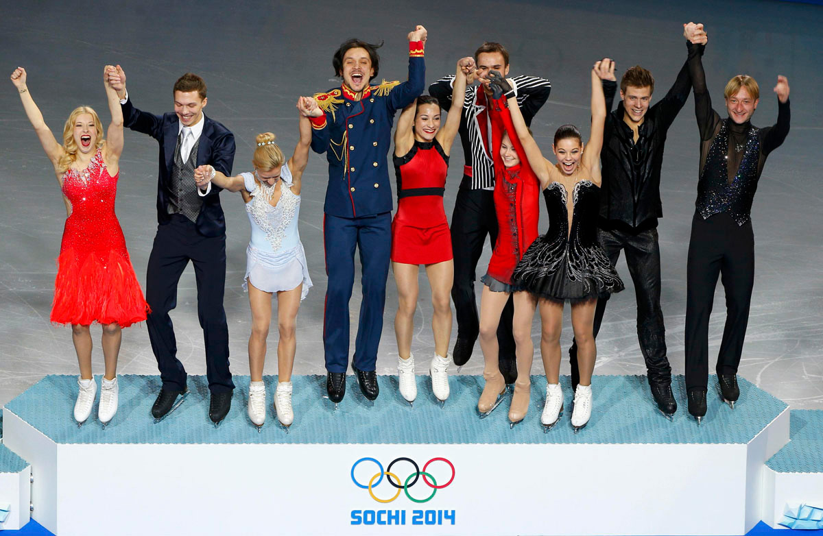 Россия выиграла командные соревнования по фигурному катанию. 9 февраля 2014 года. (Фото Brian Snyder/Reuters)