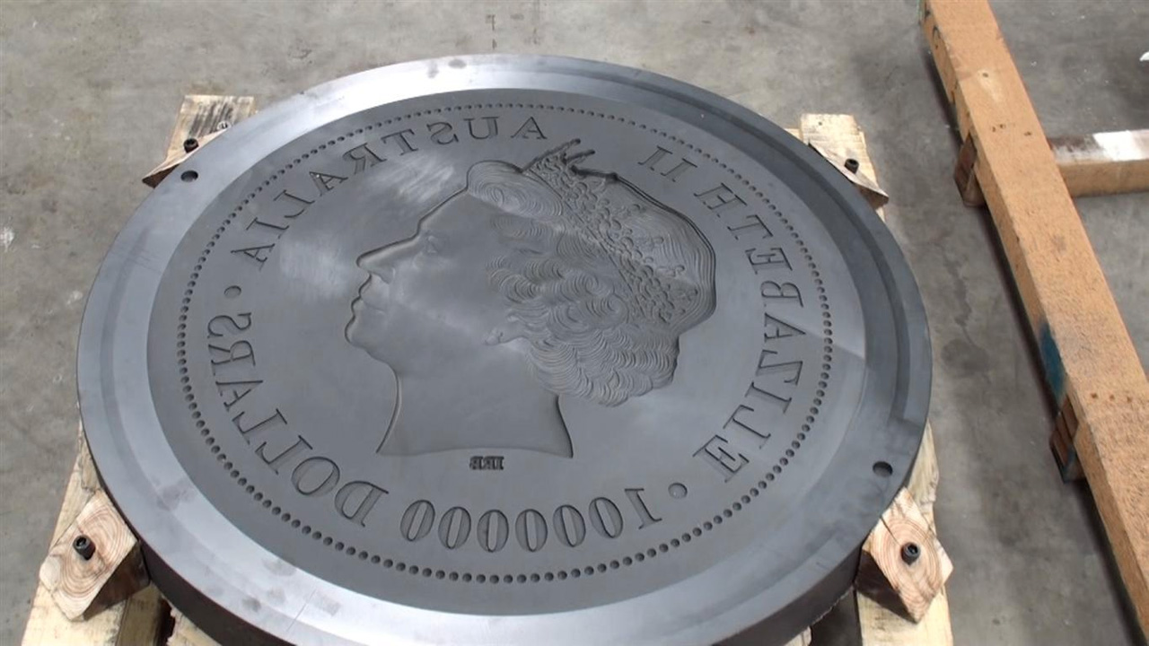 Самая тяжёлая монета в мире