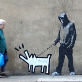 Это немного напоминает слона от Banksy