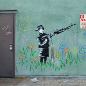 Это немного напоминает слона от Banksy