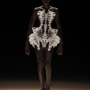 Iris-van-Herpen-summer-2012-20