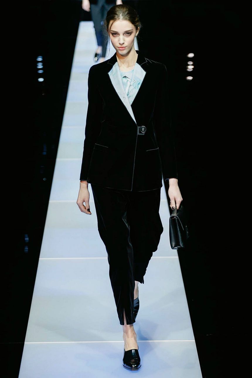 Giorgio Armani fall winter 2015 2016